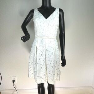 Trina Turk White V-Neck Sleeveless Mini Dress